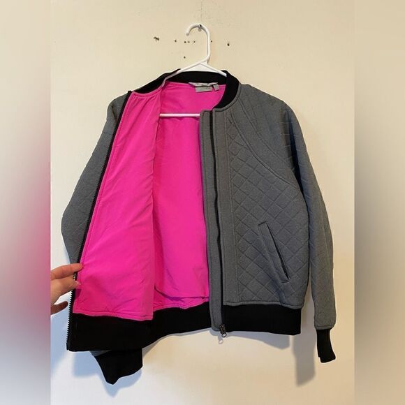 Athleta Infusion Grey Quilted Bomber Jacket - Picture 3 of 11